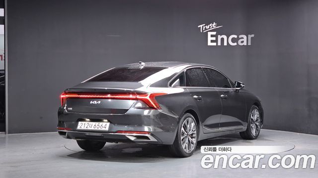 Kia K8 2.5 Gasoline 2WD Signature - фото 1
