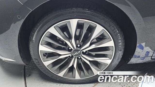 Kia K8 2.5 Gasoline 2WD Signature - фото 4