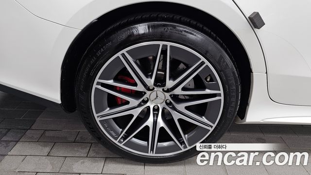 Mercedes-Benz AMG GT 4Door 43 4MATIC+ - фото 4