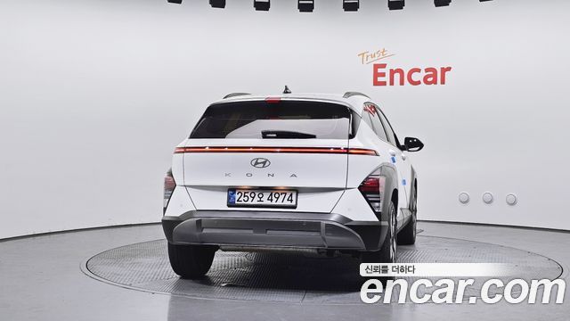 Hyundai Kona SX2 Gasoline 1.6 Turbo 2WD Inspiration - фото 3