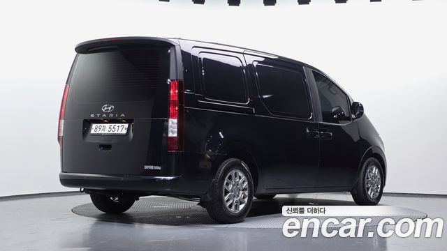 Hyundai Staria Cargo 3-Seater Modern - фото 1
