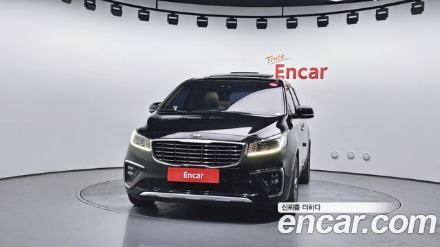 Kia Carnival Новый 9-Seater Noblesse Special - фото 2