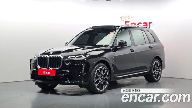BMW X7 G07 xDrive 40i M Sport 7STR - фото 0