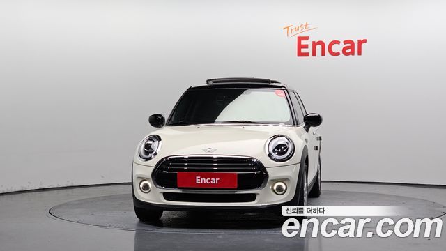 Mini Cooper 5Door HIGH 3rd - фото 2