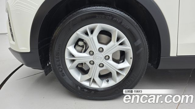 SsangYong Tivoli Gasoline 1.5 2WD V1 - фото 4