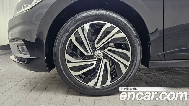 Volkswagen Jetta 7-го поколения 1.4 TSI Prestige - фото 4