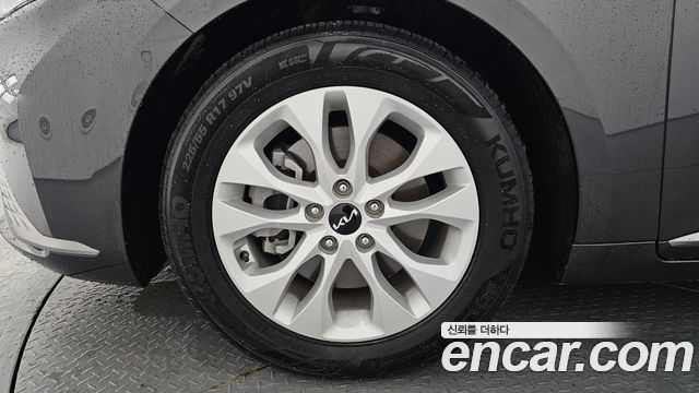 Kia K8 2.5 Gasoline 2WD Noblesse - фото 4