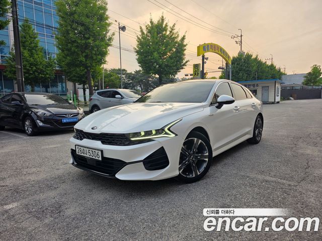 Kia K5 3-го поколения 2.0 Prestige - фото 0