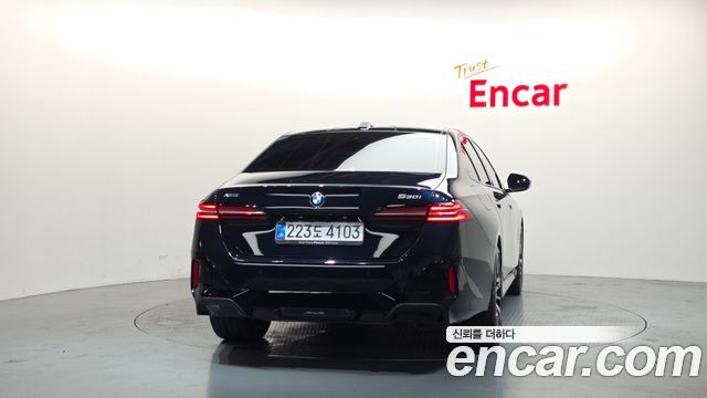 BMW 5-Series G60 530i xDrive M Sport - фото 3