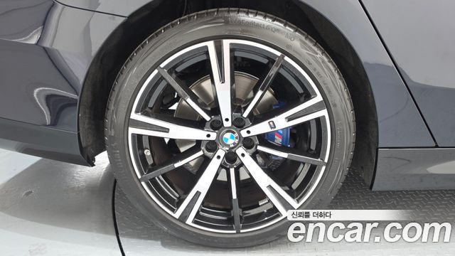 BMW 5-Series G60 530i xDrive M Sport - фото 4