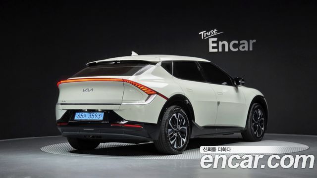 Kia EV6 Long Range Earth - фото 1