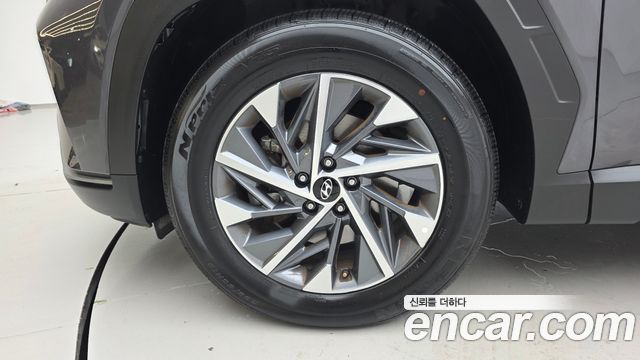 Hyundai Tucson NX4 Diesel 2.0 2WD Premium - фото 4