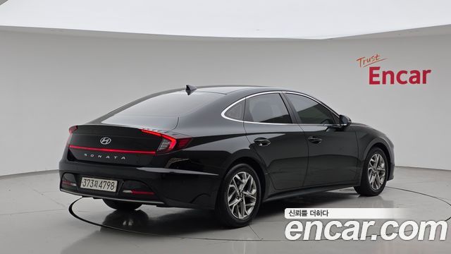 Hyundai Sonata DN8 2.0 Premium Family - фото 1