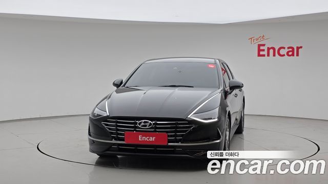 Hyundai Sonata DN8 2.0 Premium Family - фото 2