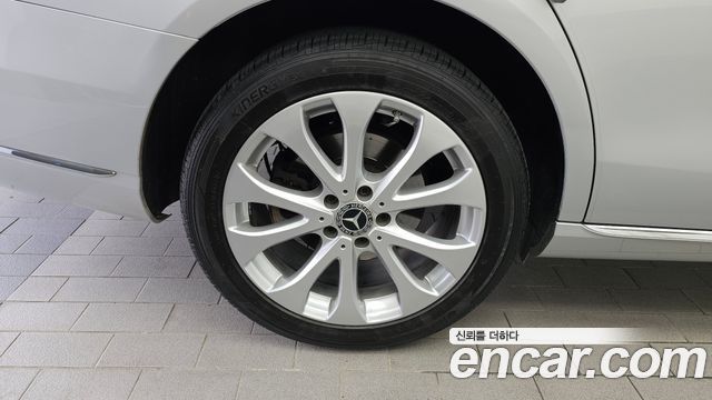 Mercedes-Benz E-Class W213 E300 4MATIC Exclusive - фото 4