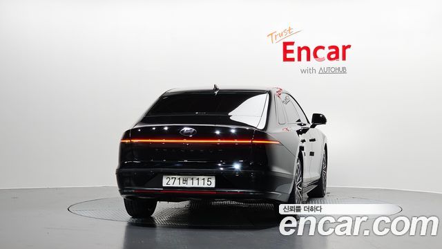 Hyundai Grandeur GN7, гибрид Calligraphy - фото 3