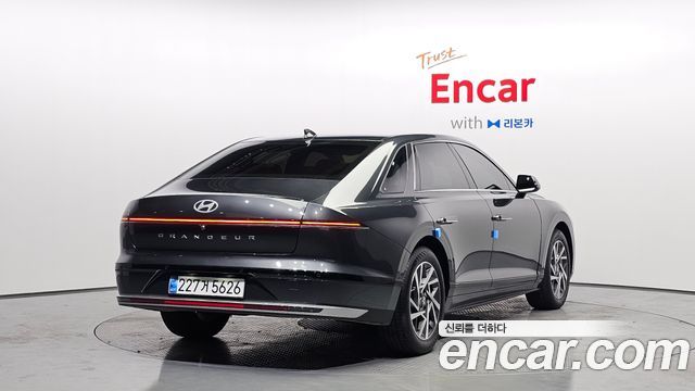 Hyundai Grandeur GN7, гибрид Premium - фото 1