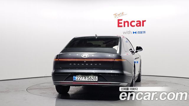 Hyundai Grandeur GN7, гибрид Premium - фото 3