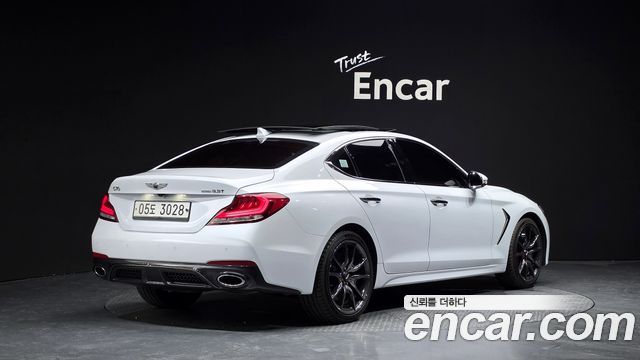 Genesis G70 2.0T AWD Sport Package - фото 0