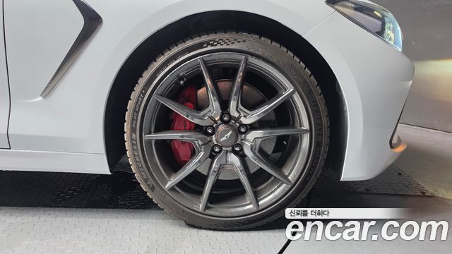 Genesis G70 2.0T AWD Sport Package - фото 3