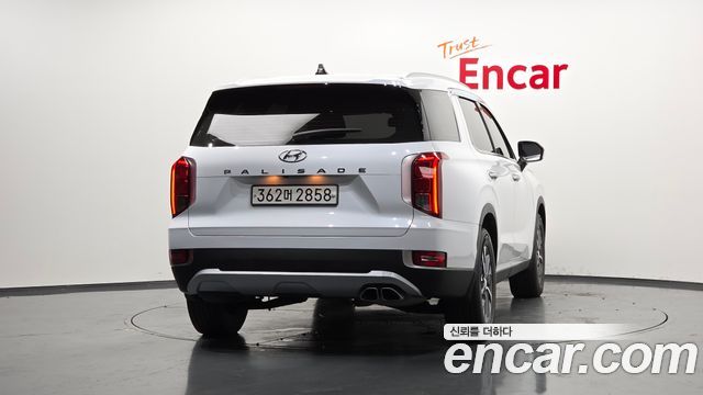 Hyundai Palisade Diesel 2.2 2WD Exclusive - фото 3