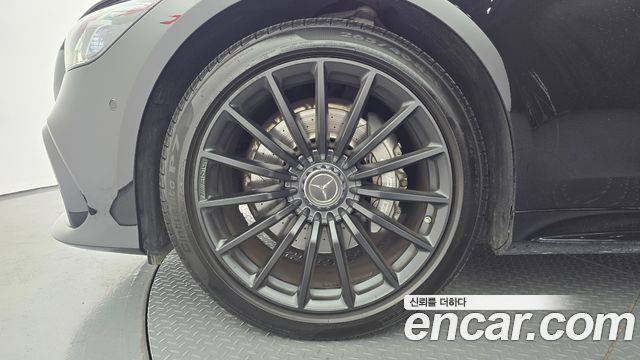 Mercedes-Benz AMG GT 4Door 43 4MATIC+ - фото 4