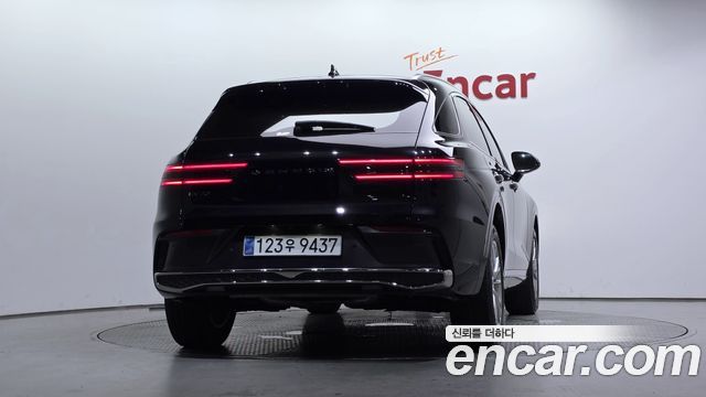 Genesis GV70 2.5T Gasoline 2WD - фото 3