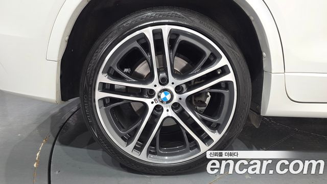 BMW X4 F26 xDrive20d M Sport - фото 4