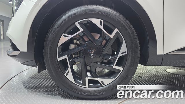 Kia Sportage 5-го поколения Gasoline 1.6 Turbo 2WD Signature - фото 4