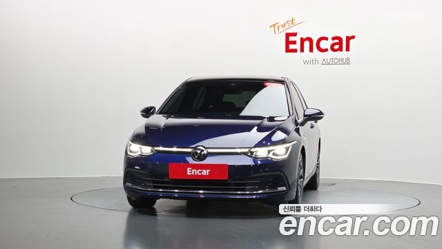 Volkswagen Golf 8-го поколения 2.0 TDI Prestige - фото 1