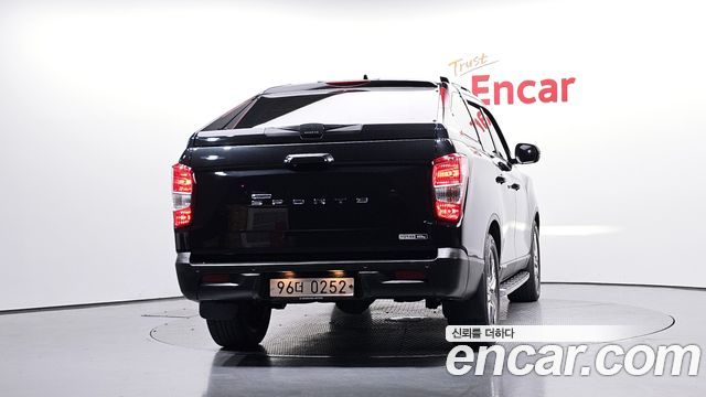 SsangYong Rexton Sports Diesel 2.2 4WD Prestige Special - фото 3