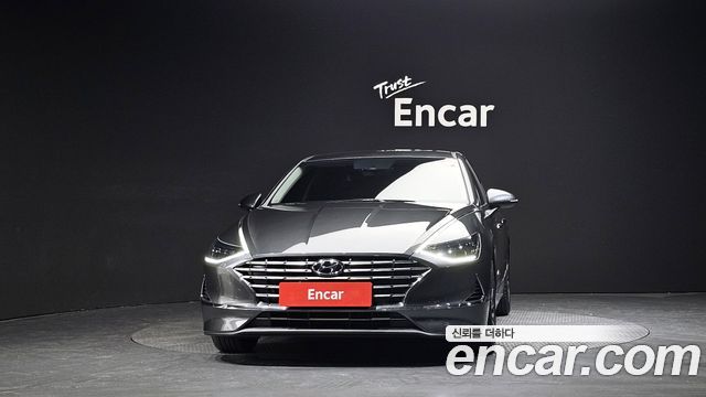 Hyundai Sonata DN8, гибрид Premium Family - фото 2