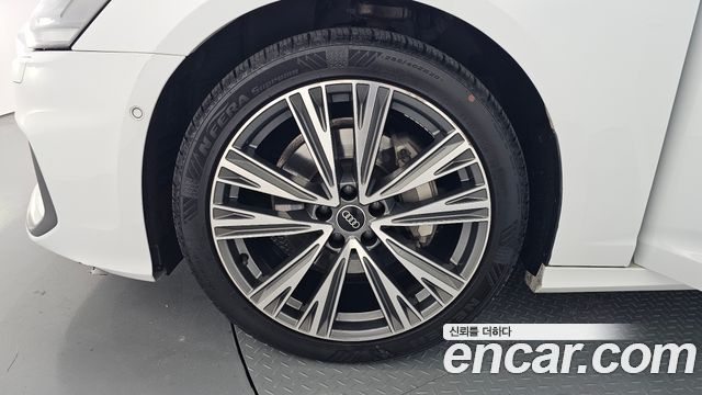Audi A6 C8 45 TFSI Quattro Premium - фото 4