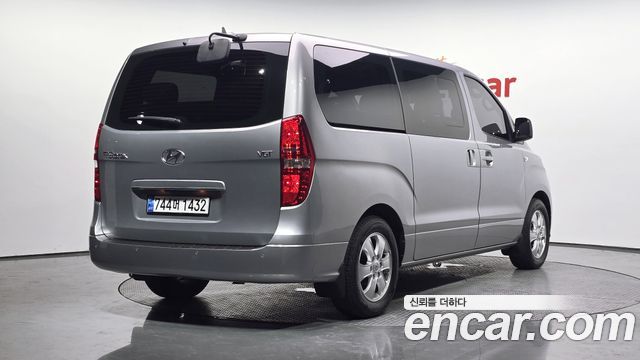 Hyundai Starex Новый Wagon 12-Seater Smart - фото 1