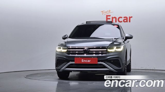 Volkswagen Tiguan 2.0 TSI Prestige - фото 2