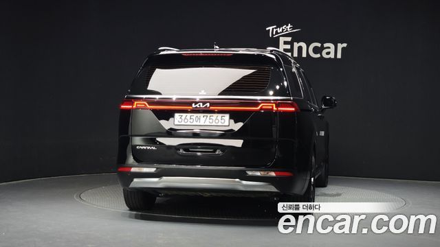 Kia Carnival 4-го поколения Gasoline 7-Seater Signature - фото 3