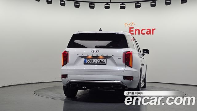Hyundai Palisade Diesel 2.2 4WD Calligraphy - фото 3