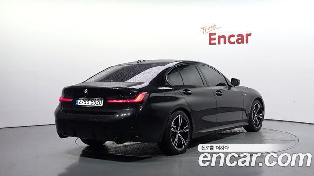 BMW 3-Series G20 320i M Sport - фото 1
