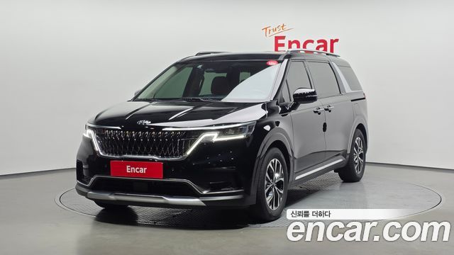 Kia Carnival 4-го поколения 9-Seater Noblesse - фото 0