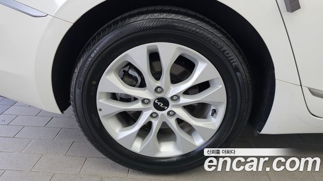 Kia K8 2.5 Gasoline 2WD Noblesse Light - фото 4