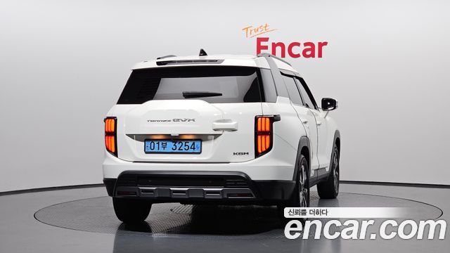 SsangYong Torres EVX E7 - фото 3