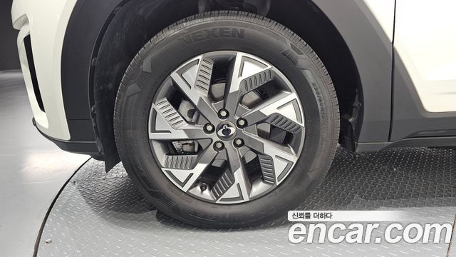 SsangYong Torres EVX E7 - фото 4