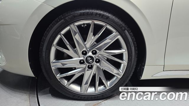Hyundai Grandeur Новый IG 2.5 Calligraphy - фото 4
