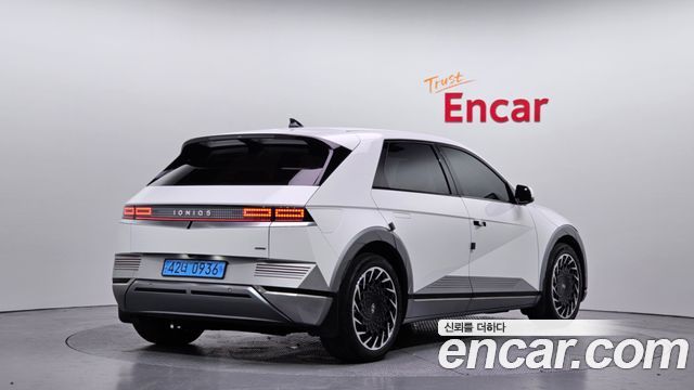 Hyundai Ioniq5 Long Range AWD Prestige - фото 1