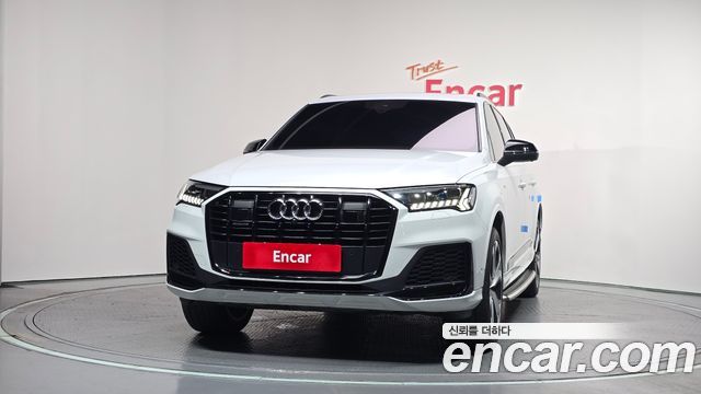 Audi Q7 55 TFSI Quattro Premium - фото 2