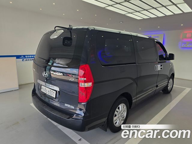 Hyundai Starex Новый Van 3-Seater Smart - фото 2