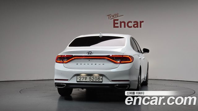 Hyundai Grandeur IG 2.4 Premium - фото 2