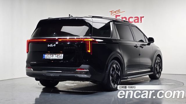 Kia Carnival Новый 4-го поколения 9-Seater Noblesse - фото 1