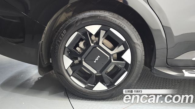 Kia Carnival Новый 4-го поколения 9-Seater Noblesse - фото 4