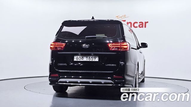 Kia Carnival Новый 7-Seater Limousine President - фото 3